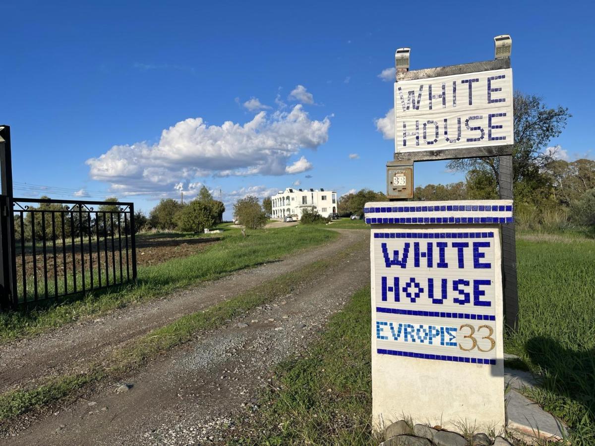 White House Studio With Sea View And Parking Polis Luaran gambar